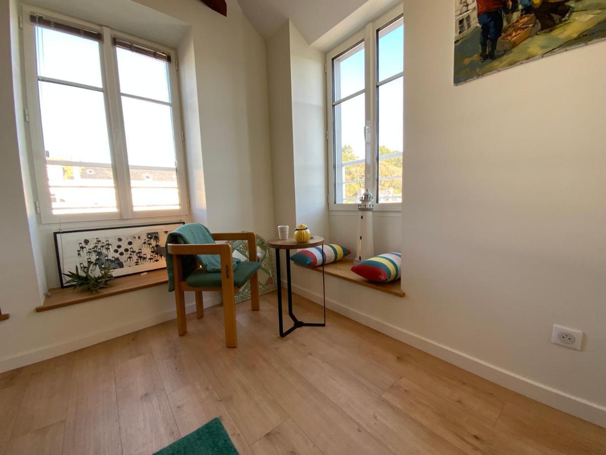 Appartement Du Port - Audierne Bagian luar foto
