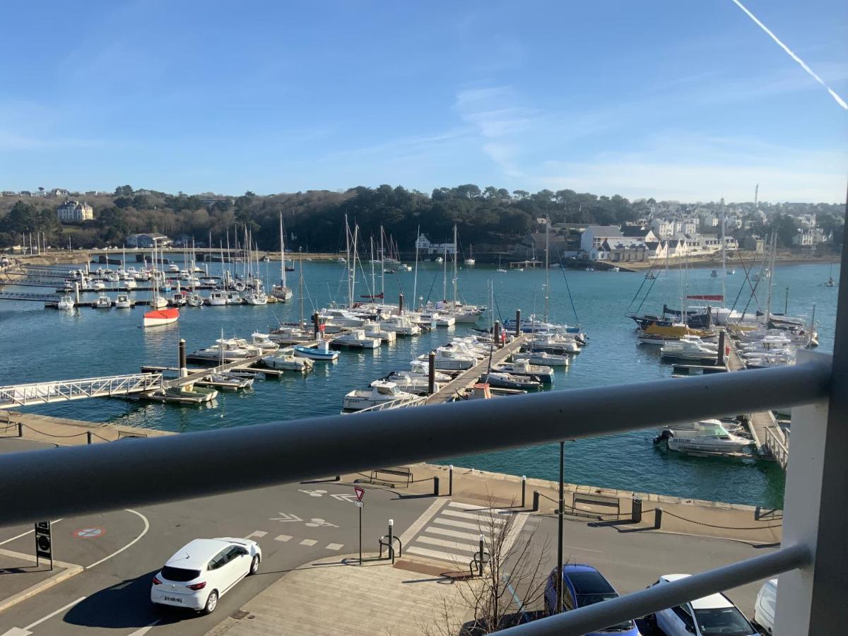 Appartement Du Port - Audierne Bagian luar foto
